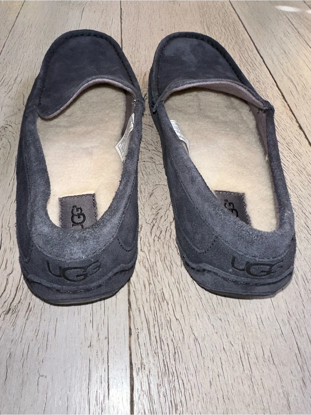 UGG Men's Ascot Suede Slippers